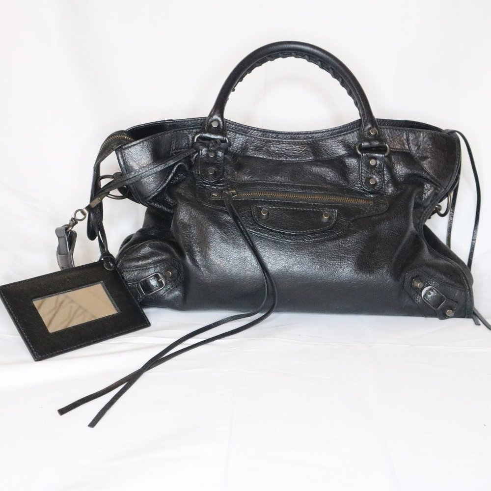 BALENCIAGA  CLASSIC LEATHER TOTE